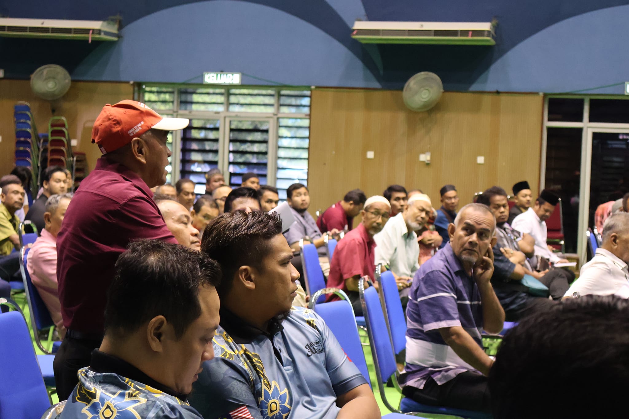 Sesi Hand Holding Program Sejahtera Komuniti Madani (SejaTi MADANI)