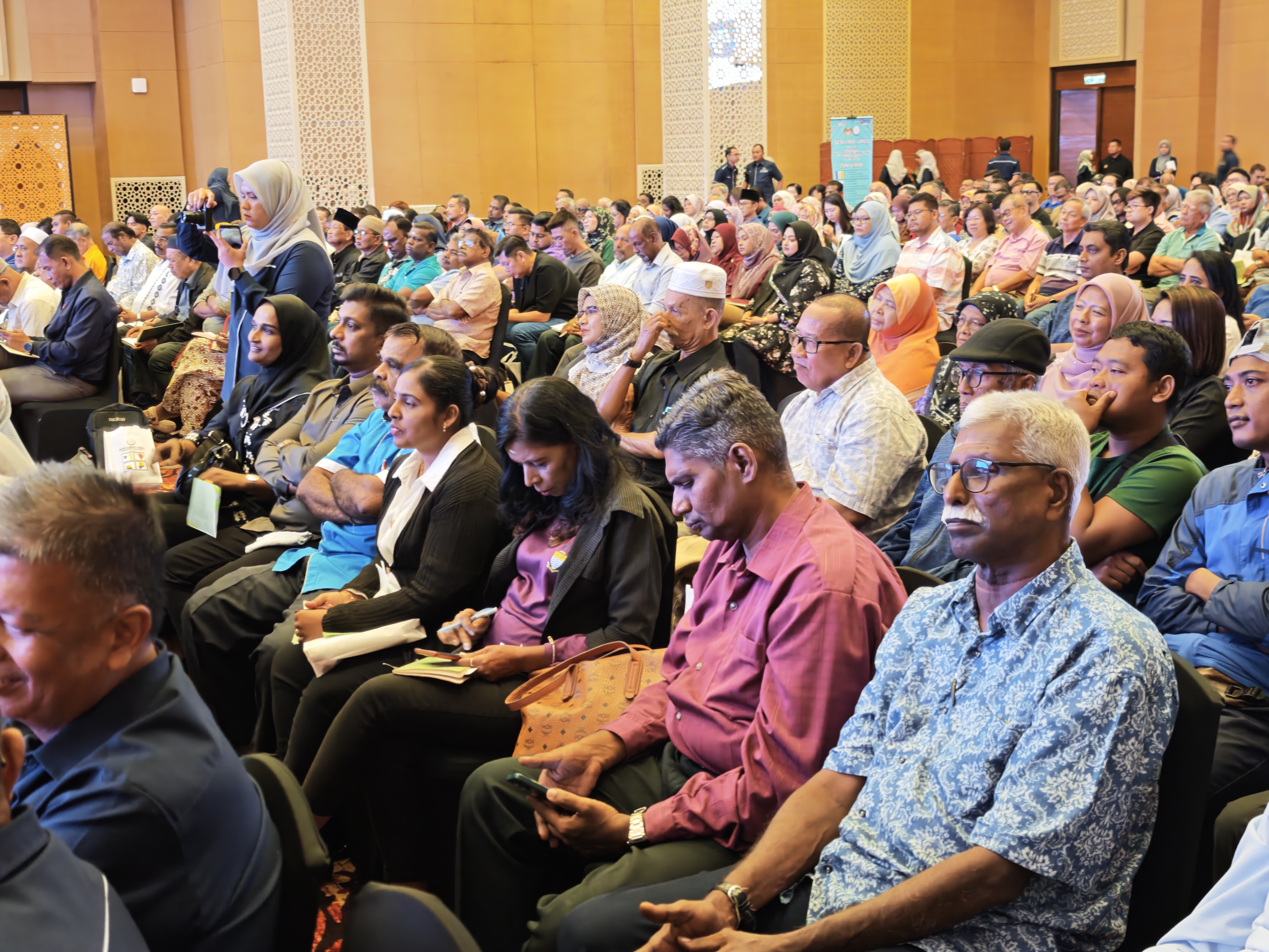 Peserta yang hadir ke program SLU