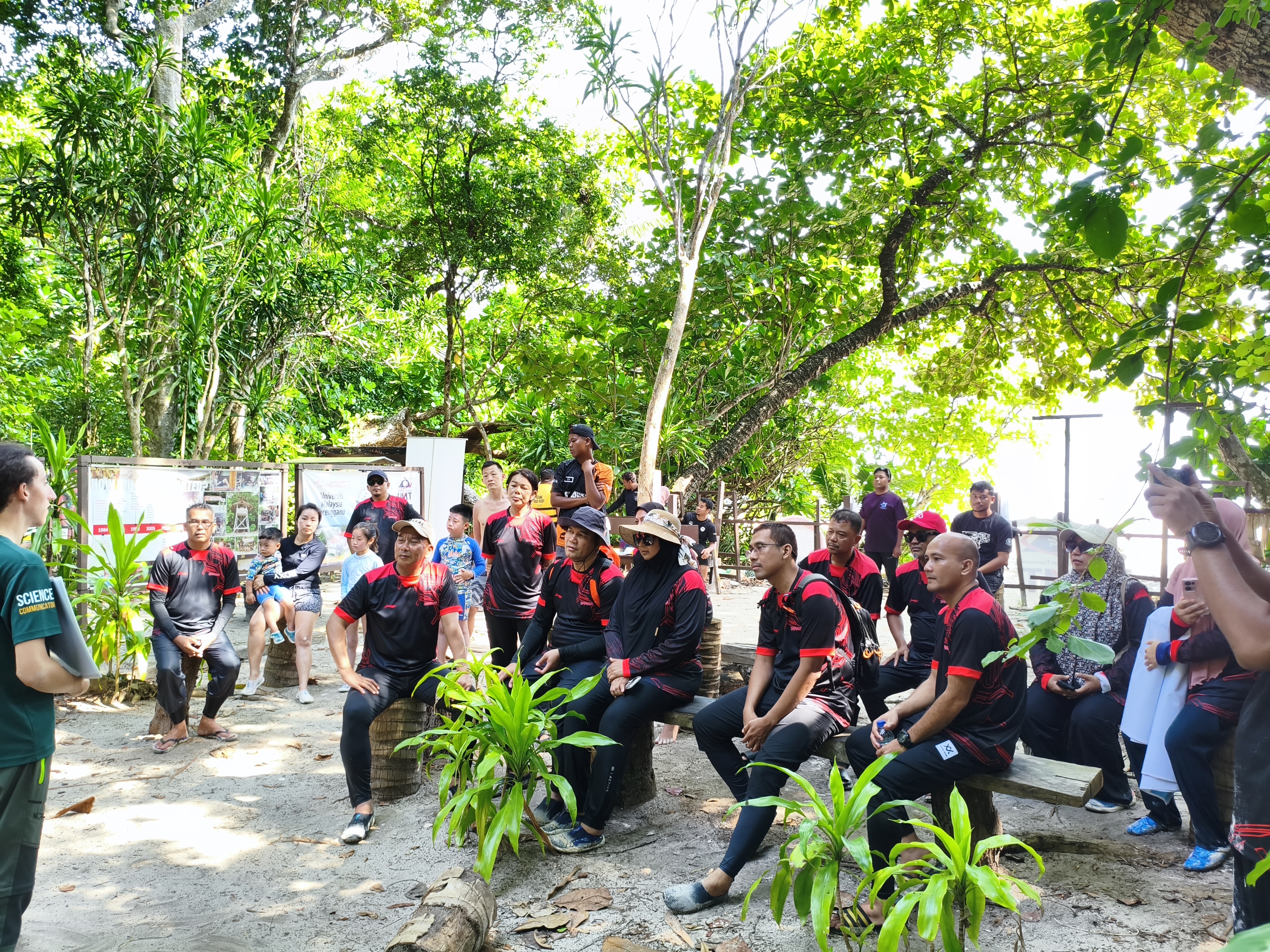 Program #ros_care Kelestarian Alam Dan Pemuliharaan Penyu Jabatan Pendaftaran Pertubuhan Malaysia (JPPM) Negeri Terengganu Bersama Persatuan Tidal Garden Malaysia (Malaysia Tidal Garden Malaysia) (MTGA) di Pulau Redang, Terengganu.