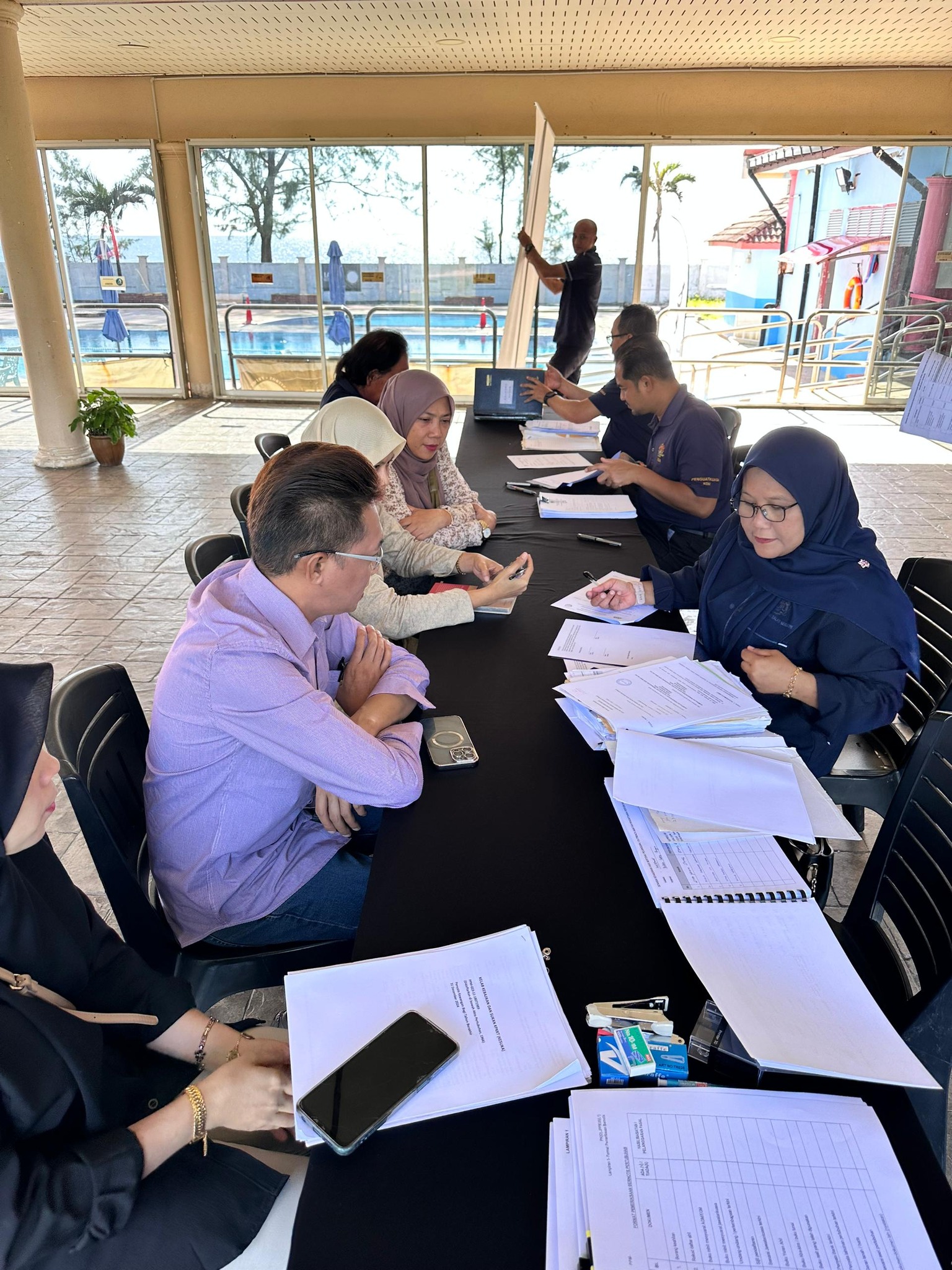 Pemeriksaan Bernotis Jabatan Pendaftaran Pertubuhan Malaysia (JPPM) Negeri Terengganu Berkolaborasi Bersama Bahagian Penguatkuasaan dan Kawalan, Kementerian Dalam Negeri (KDN) di Kelab Golf Desa Dungun