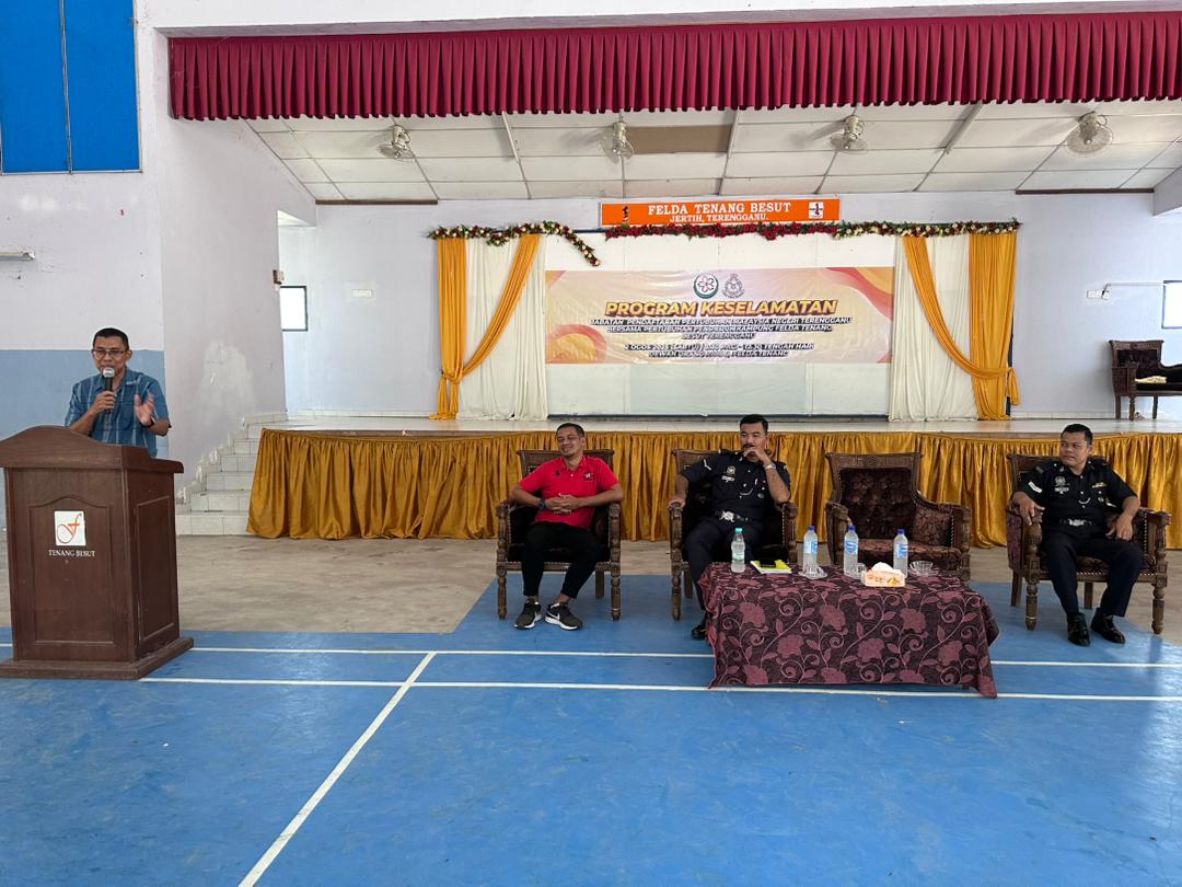 Program Keselamatan Jabatan Pendaftaran Pertubuhan Malaysia Negeri Terengganu Bersama Pertubuhan Penduduk Kampung Felda Tenang, Besut Terengganu.
